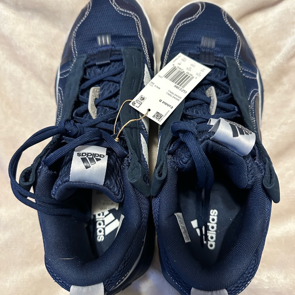 Men’s adidas exhibit B basketball shoe brand new without box size 13